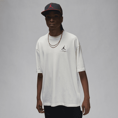 NIKE公式】ジョーダン フライト エッセンシャル メンズ オーバーサイズド Tシャツ.オンラインストア (通販サイト)